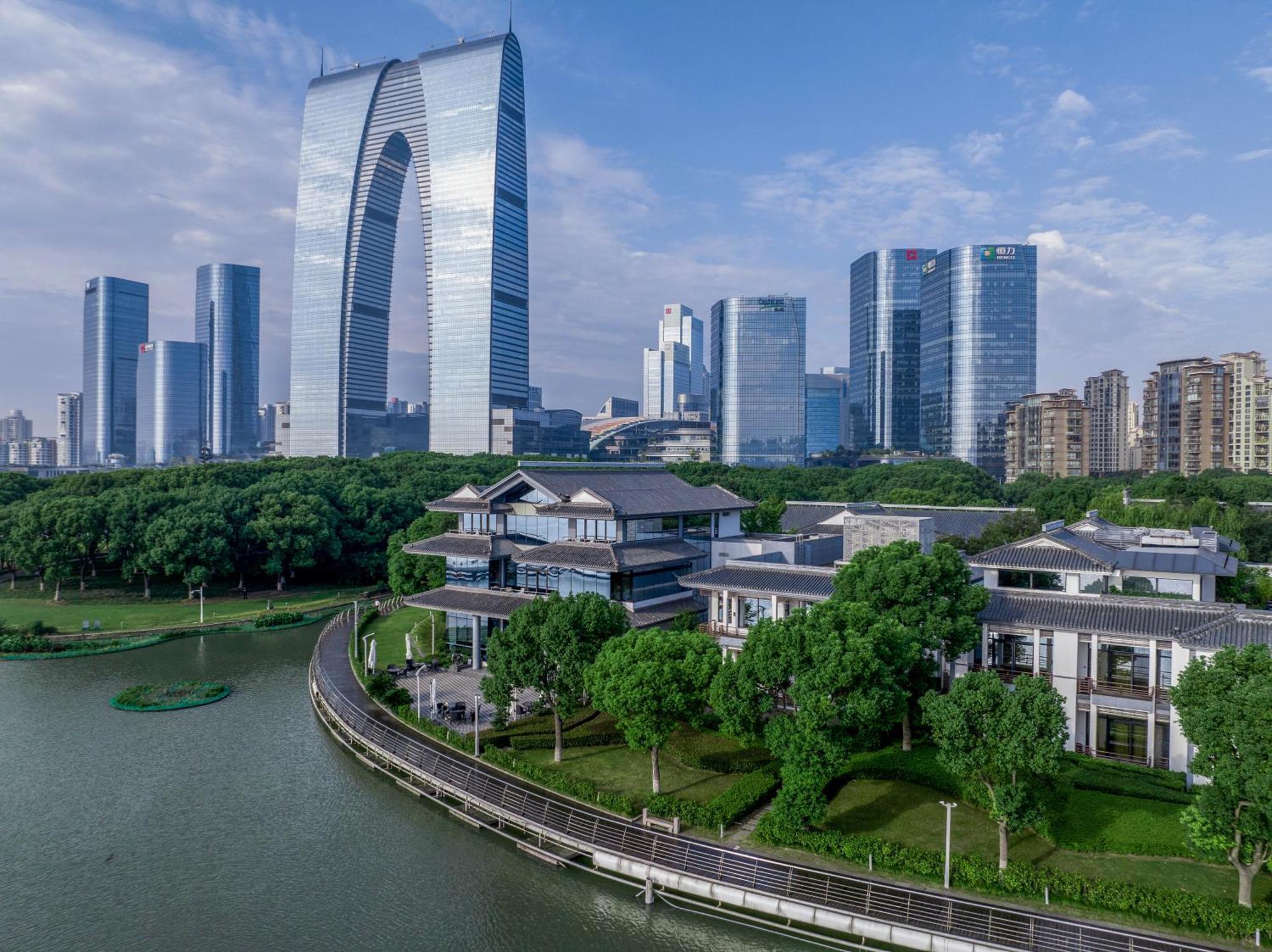 Tonino Lamborghini Hotel Suzhou Suzhou  Bagian luar foto