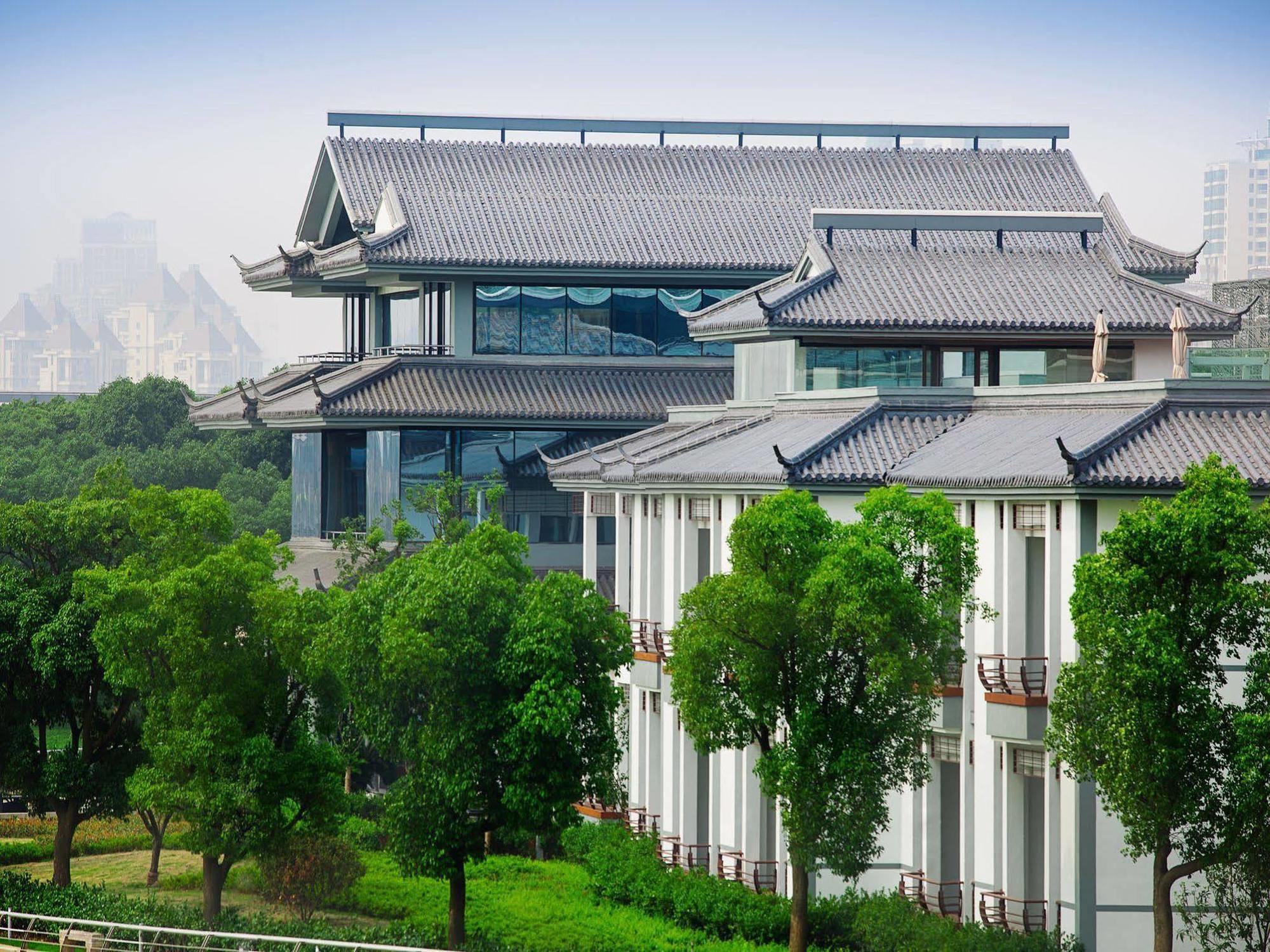 Tonino Lamborghini Hotel Suzhou Suzhou  Bagian luar foto